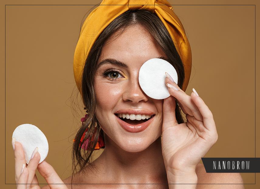 Augenbrauen richtig abschminken